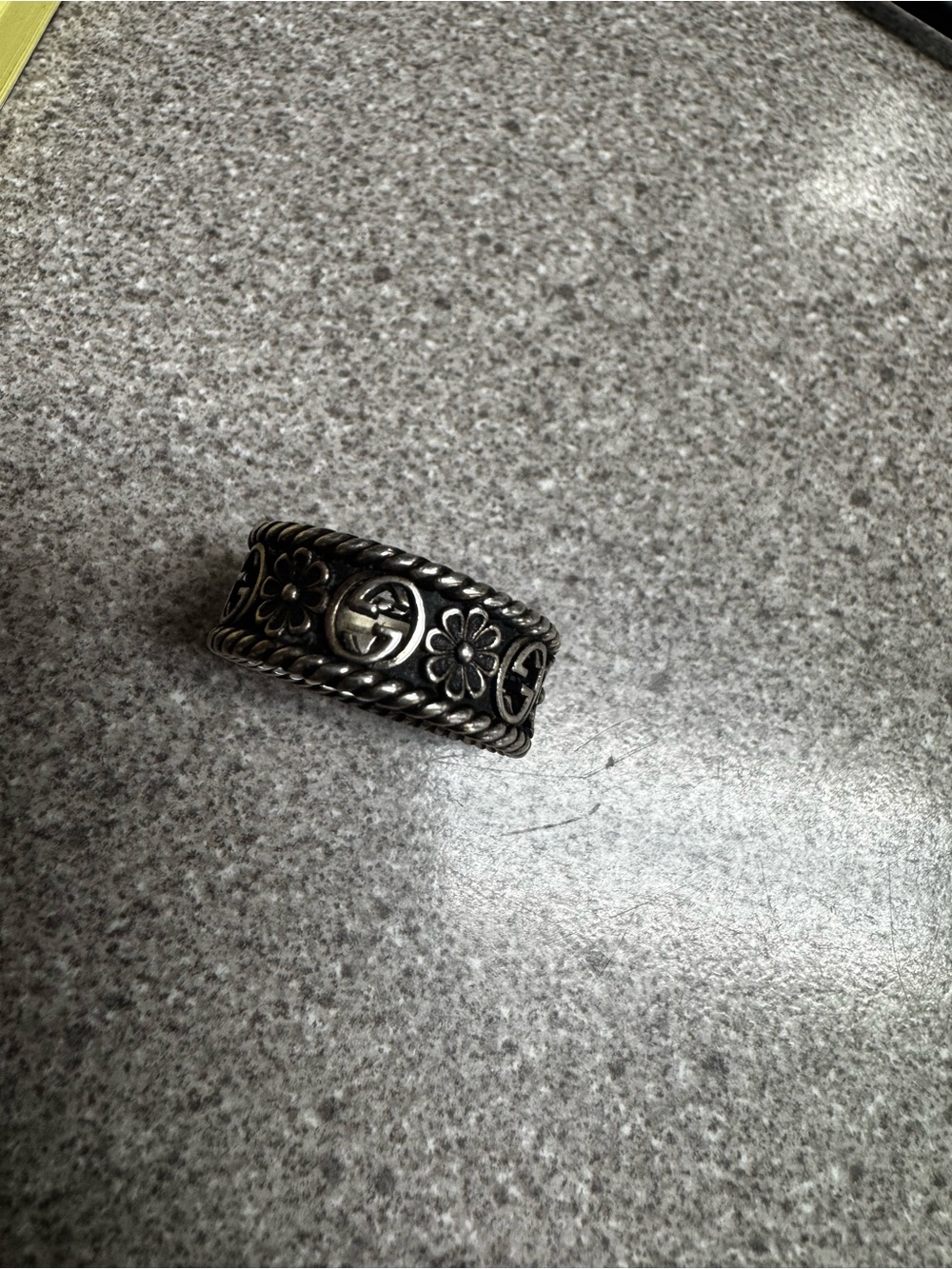 Gucci Sterling Silver Floral Band Ring - Blackened Finish